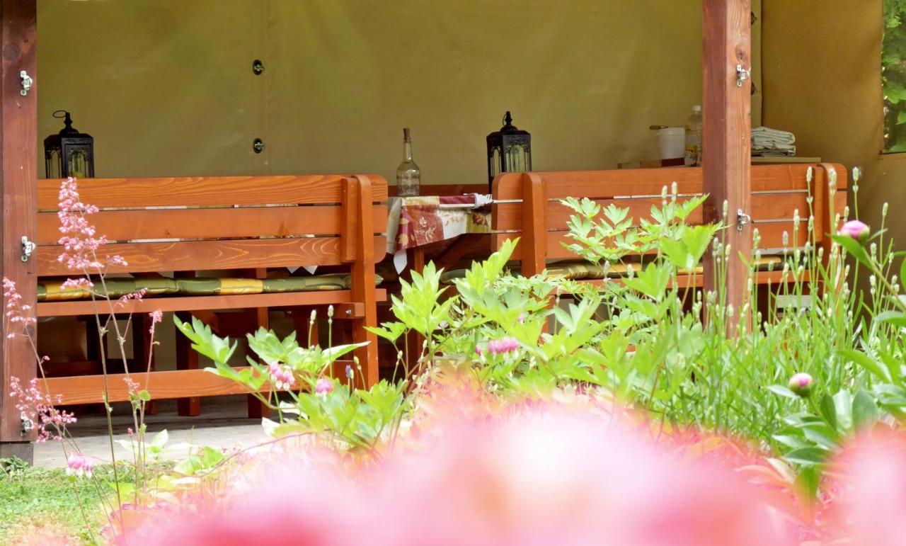 Illes Vendeghaz Hotel Keszthely Luaran gambar