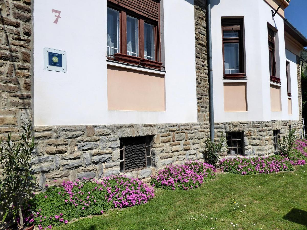 Illes Vendeghaz Hotel Keszthely Luaran gambar