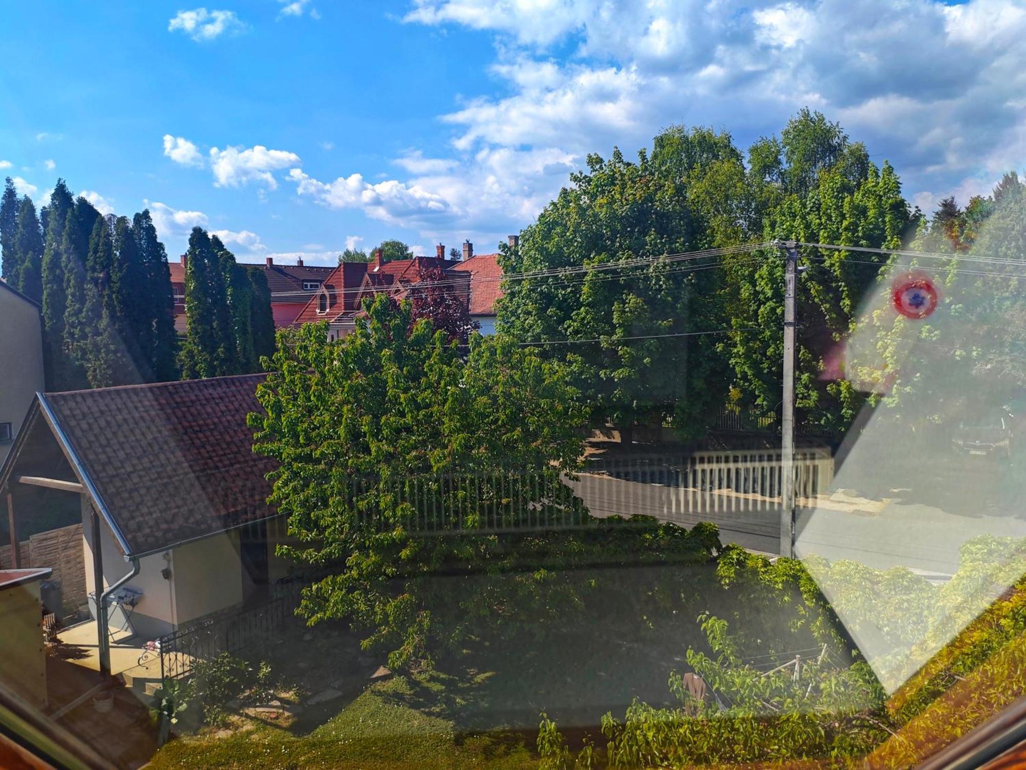 Illes Vendeghaz Hotel Keszthely Luaran gambar
